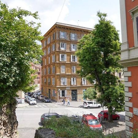Trasteverina Chic House Rome Bagian luar foto