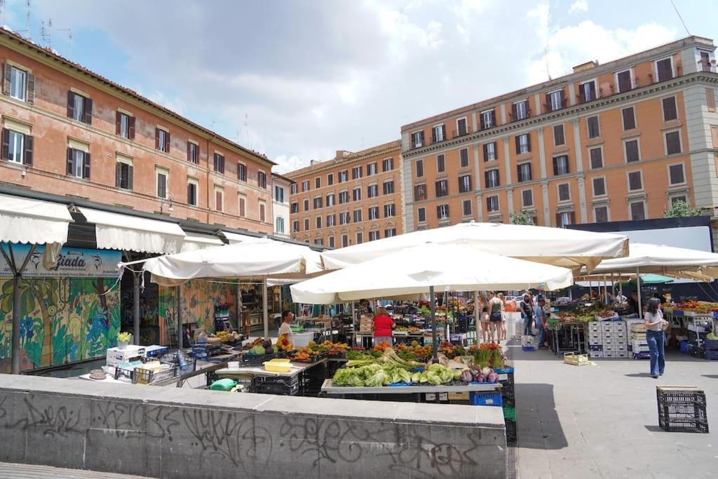 Trasteverina Chic House Rome Bagian luar foto
