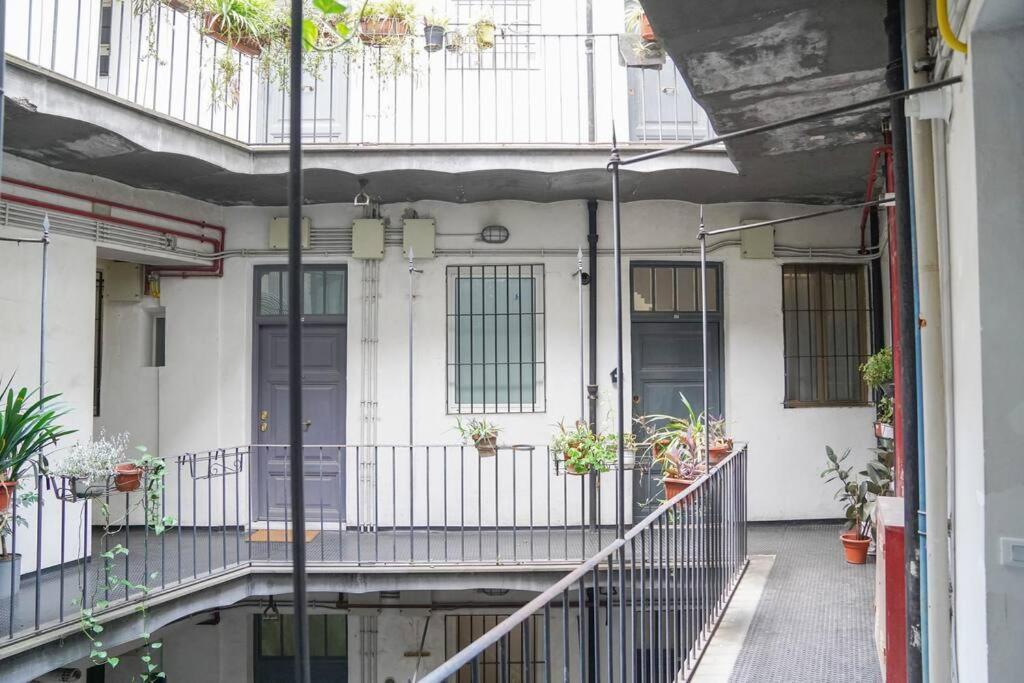 Trasteverina Chic House Rome Bagian luar foto
