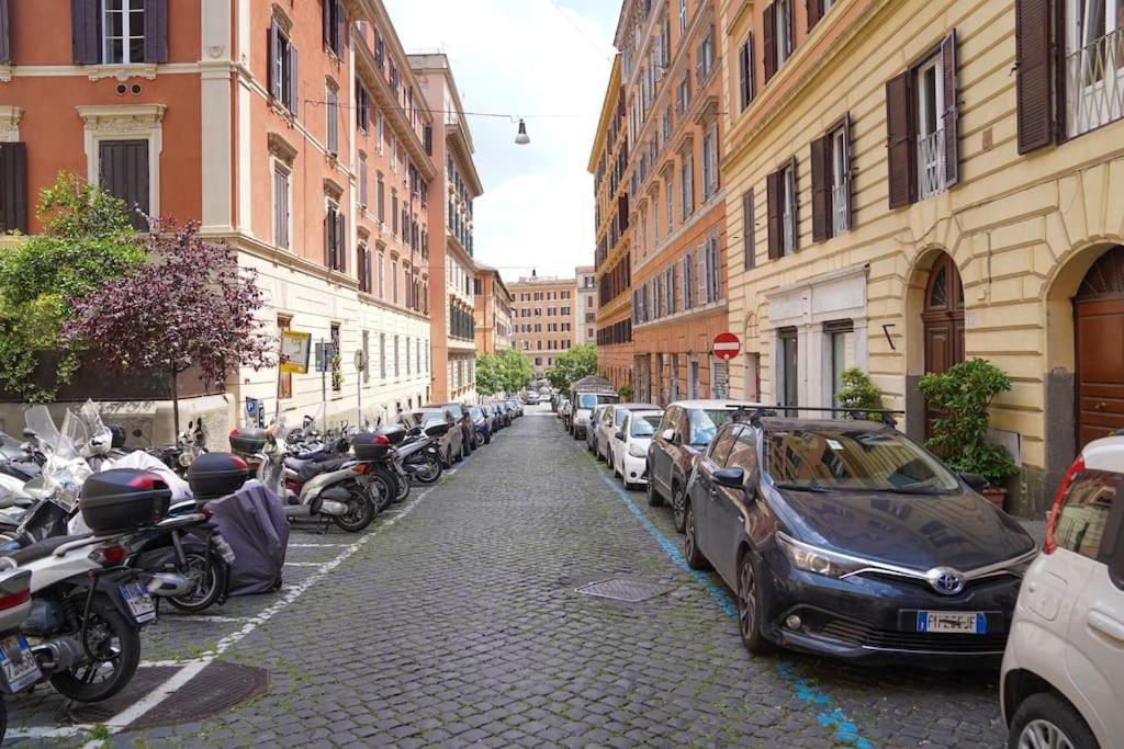 Trasteverina Chic House Rome Bagian luar foto